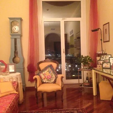 Bed and Breakfast Miramare Da Camilla Γένοβα