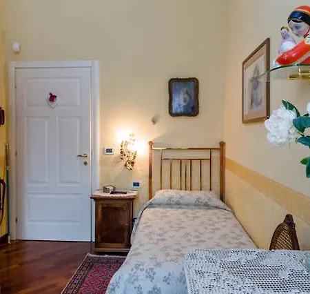 Bed & Breakfast Miramare Da Camilla Genoa
